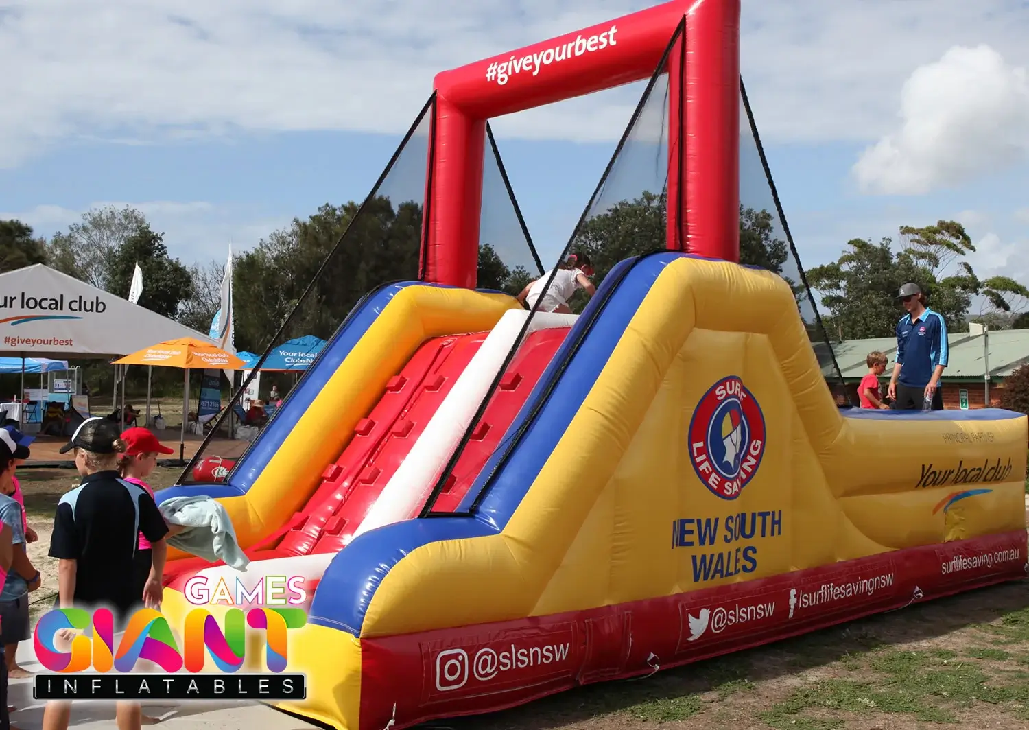 Entertainment-inflatable-cliff-climb-slide