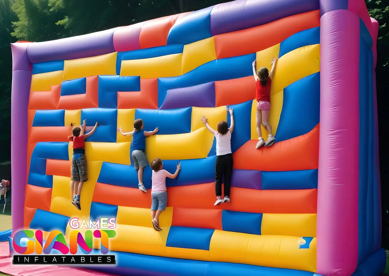 Inflatable-velcro-wall