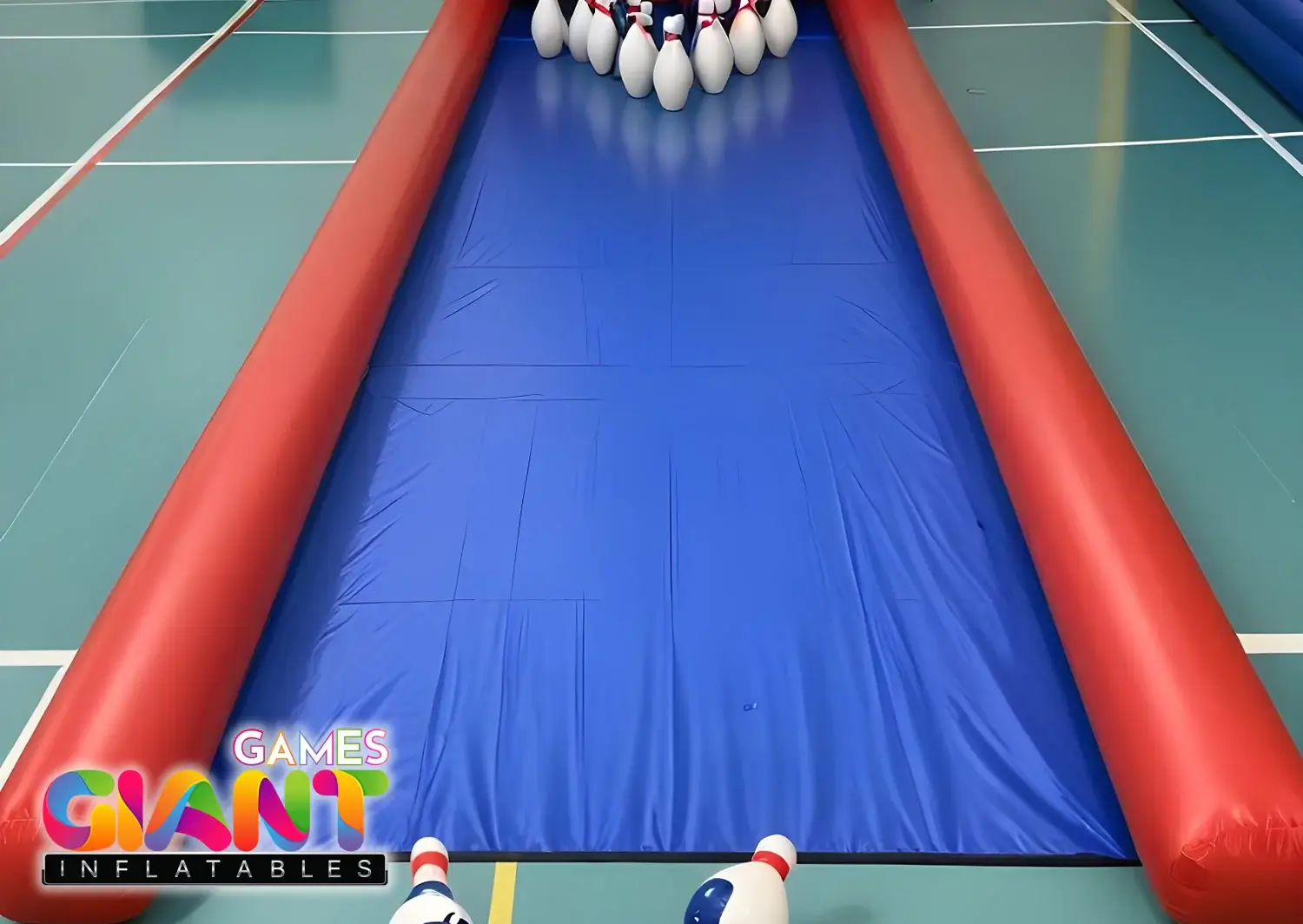 Outdoor-games-inflatable-bowling-alley